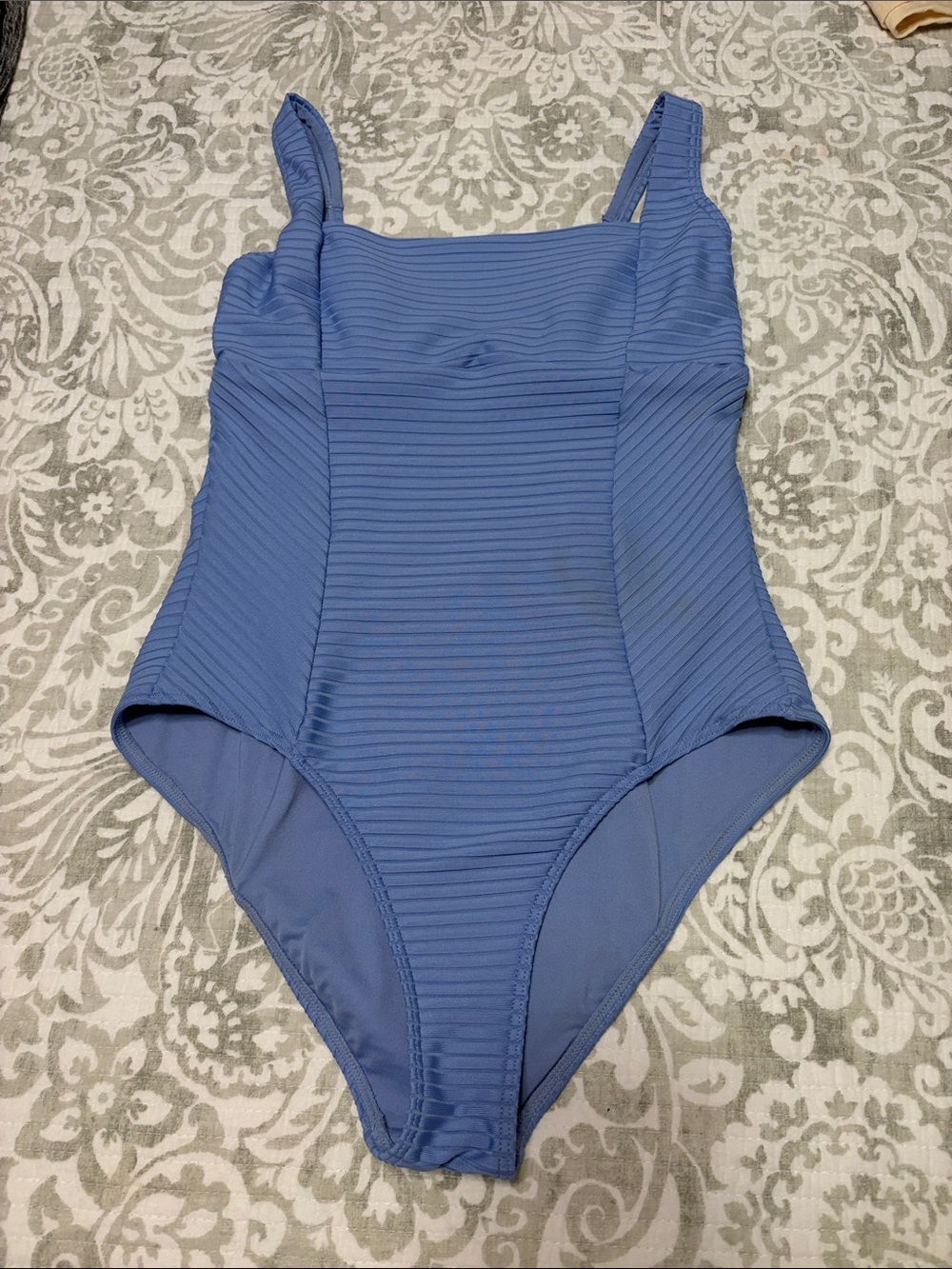 Rip Curl Women’s One-Piece Swimsuit Ribbed Periwinkle Size M